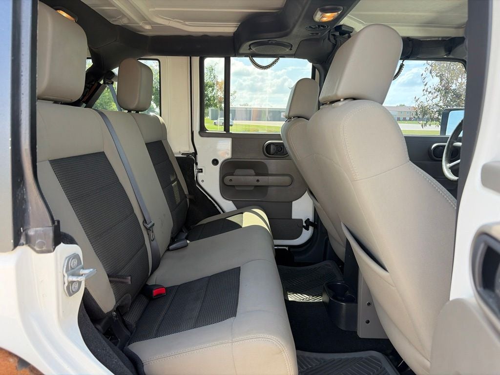2010 Jeep Wrangler Unlimited Sport