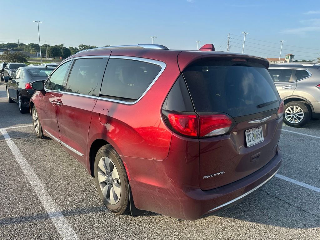 2018 Chrysler Pacifica Hybrid Limited