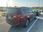 2018 Chrysler Pacifica Hybrid Limited