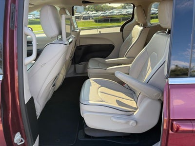 2018 Chrysler Pacifica Hybrid Limited