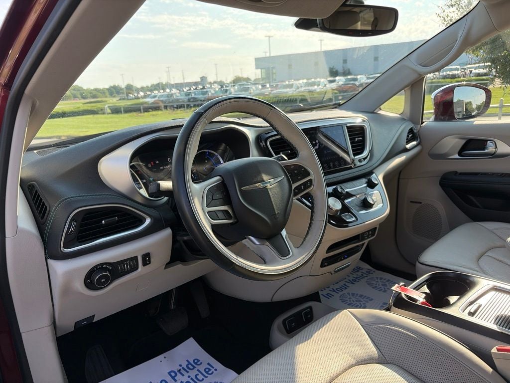 2018 Chrysler Pacifica Hybrid Limited