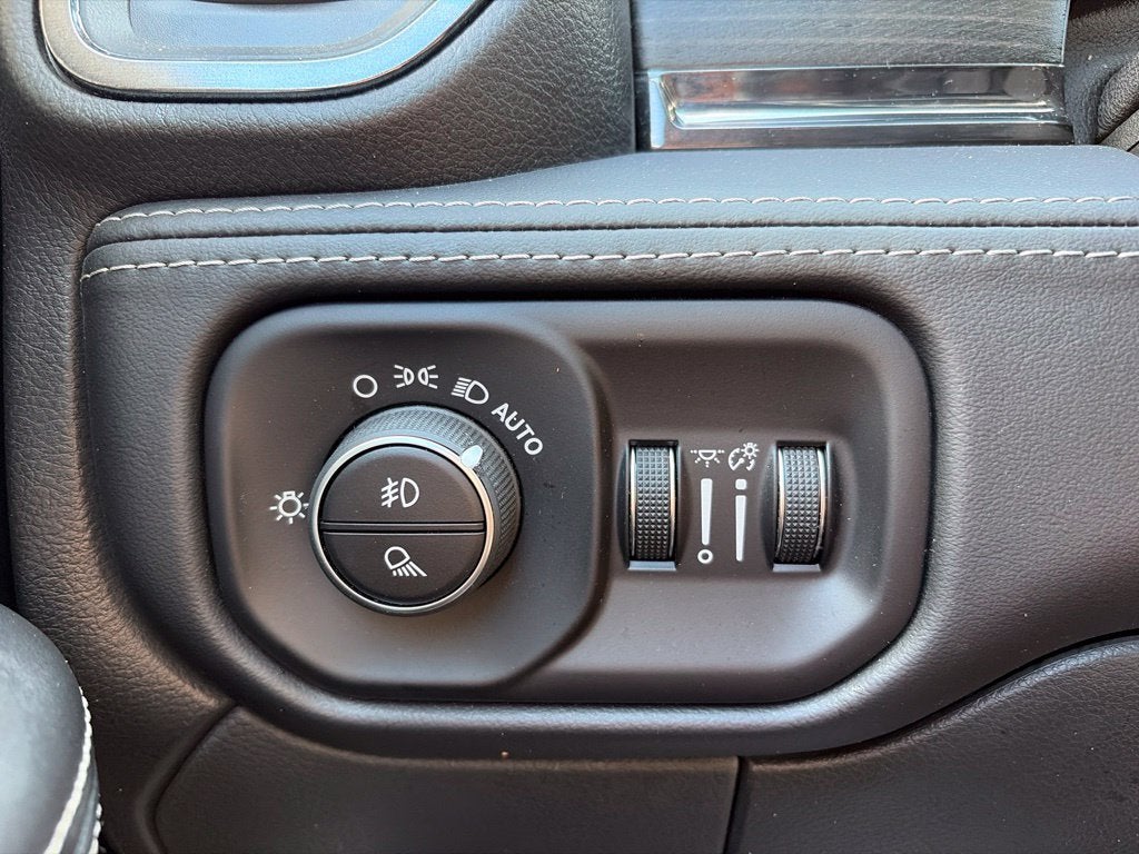 2023 RAM 3500 Limited