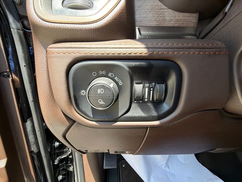 2025 RAM 2500 Limited