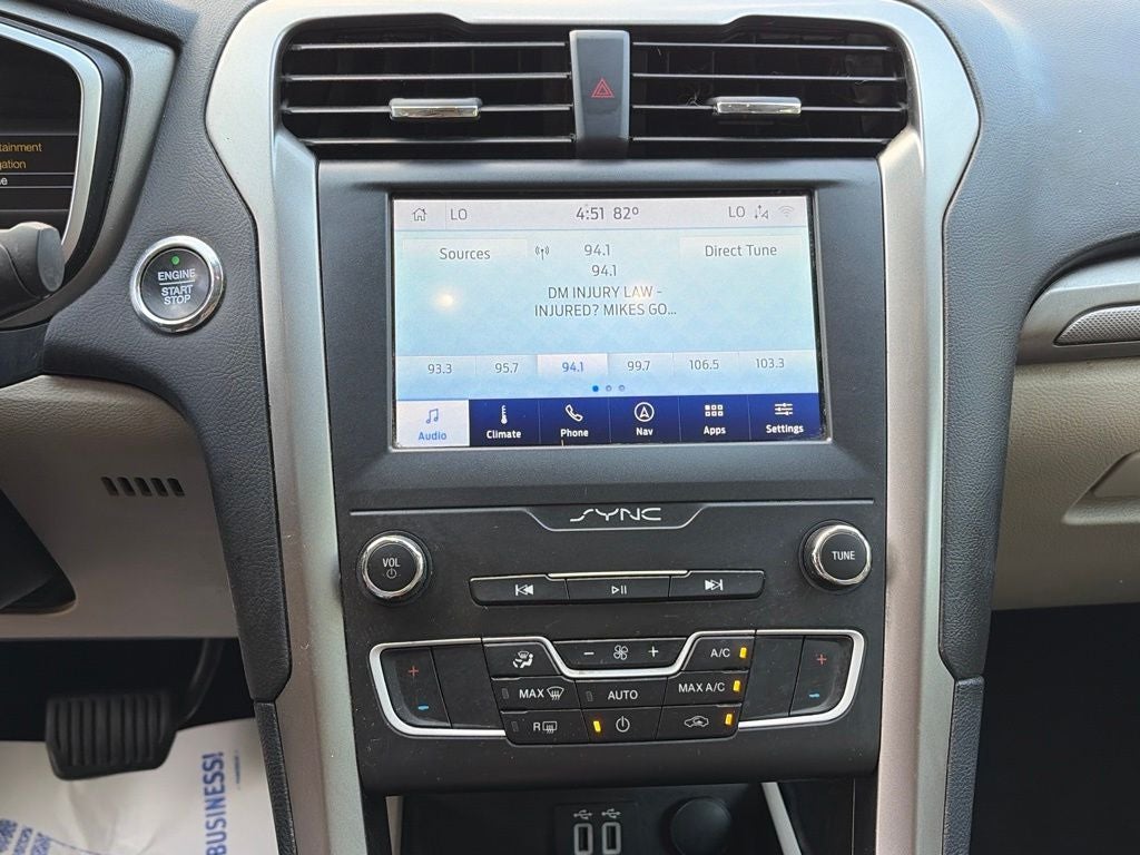 2020 Ford Fusion SE