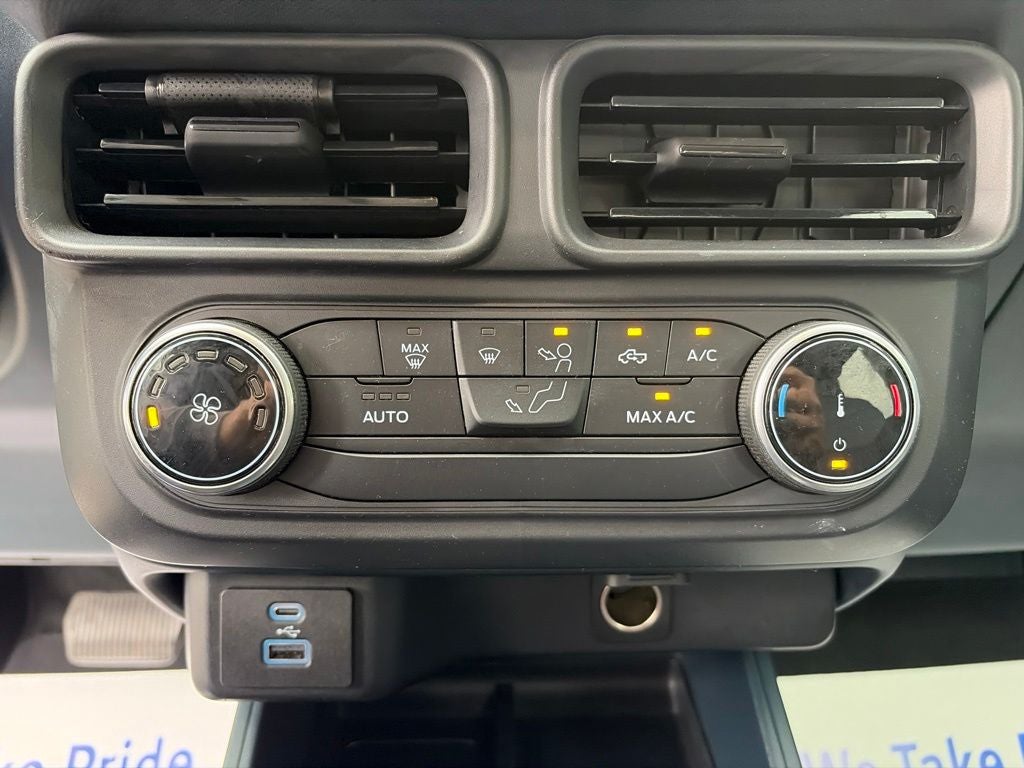 2022 Ford Maverick XL