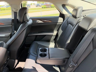 2015 Lincoln MKZ Base