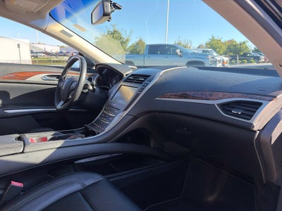 2016 Lincoln MKZ Hybrid Base
