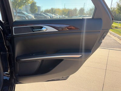 2016 Lincoln MKZ Hybrid Base