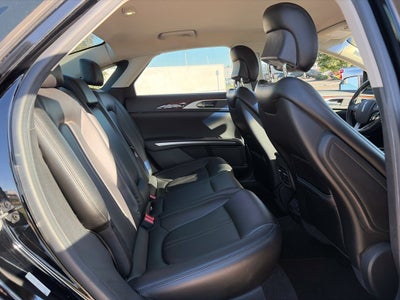 2016 Lincoln MKZ Hybrid Base