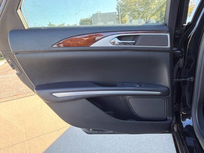 2016 Lincoln MKZ Hybrid Base