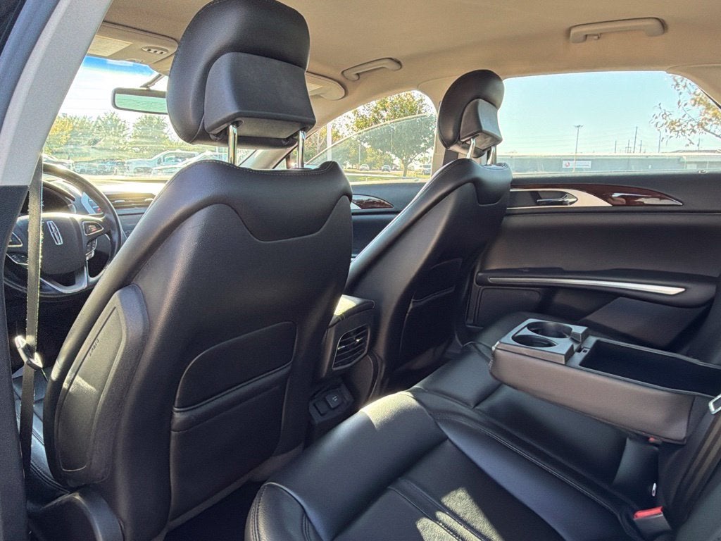 2016 Lincoln MKZ Hybrid Base