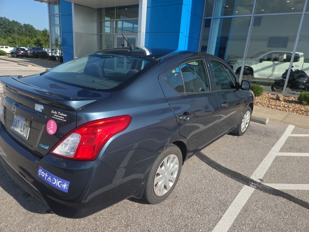 2015 Nissan Versa 1.6 S Plus