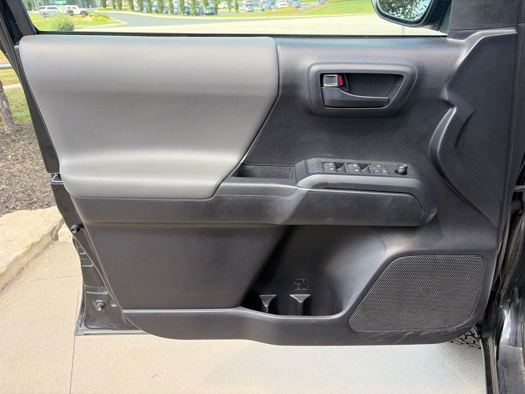 2021 Toyota Tacoma SR V6