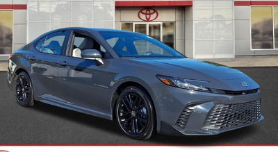 2025 Toyota Camry SE