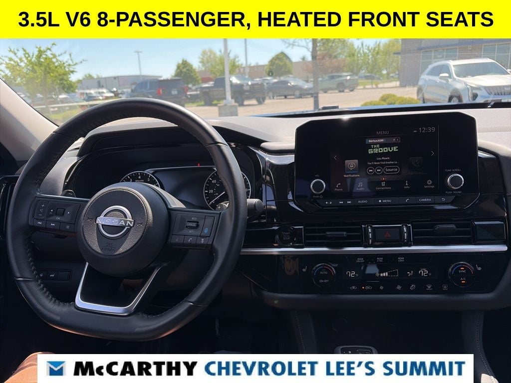 2025 Nissan Pathfinder SV