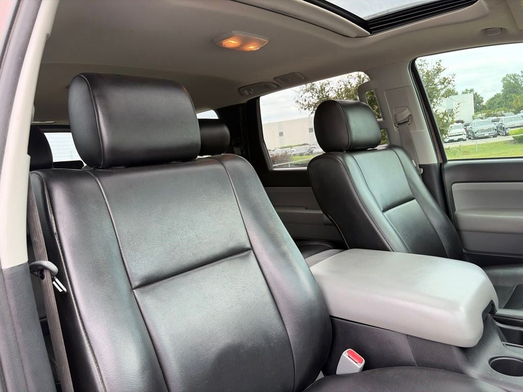 2019 Toyota Sequoia SR5 5.7L