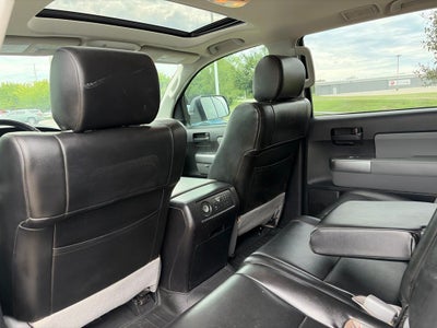 2019 Toyota Sequoia SR5 5.7L