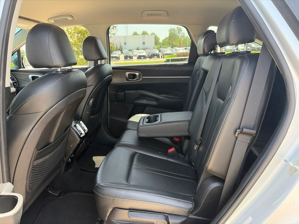 2022 Kia Sorento S