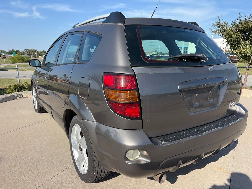 2005 Pontiac Vibe Base