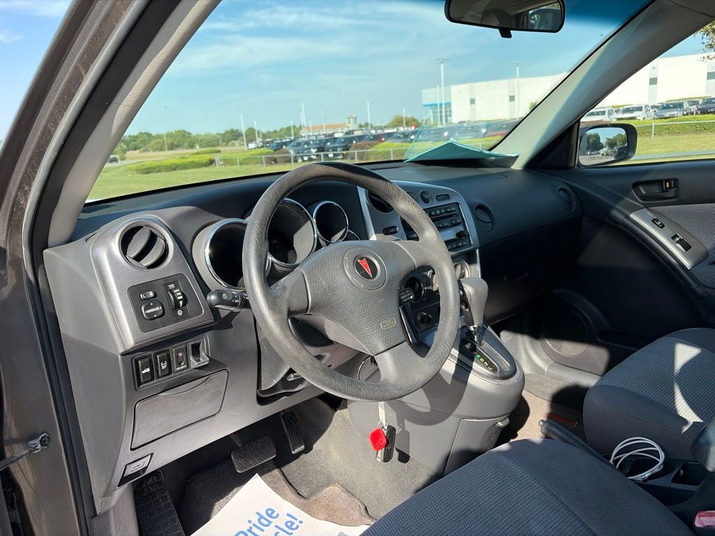 2005 Pontiac Vibe Base