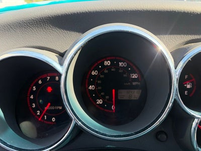 2005 Pontiac Vibe Base