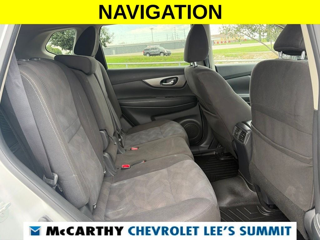 2016 Nissan Rogue SV
