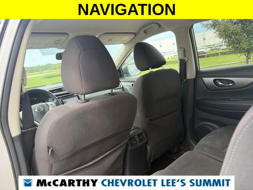 2016 Nissan Rogue SV