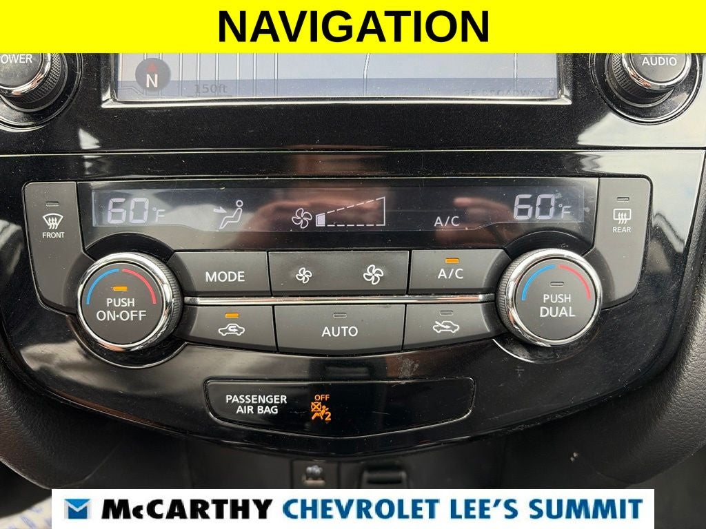 2016 Nissan Rogue SV