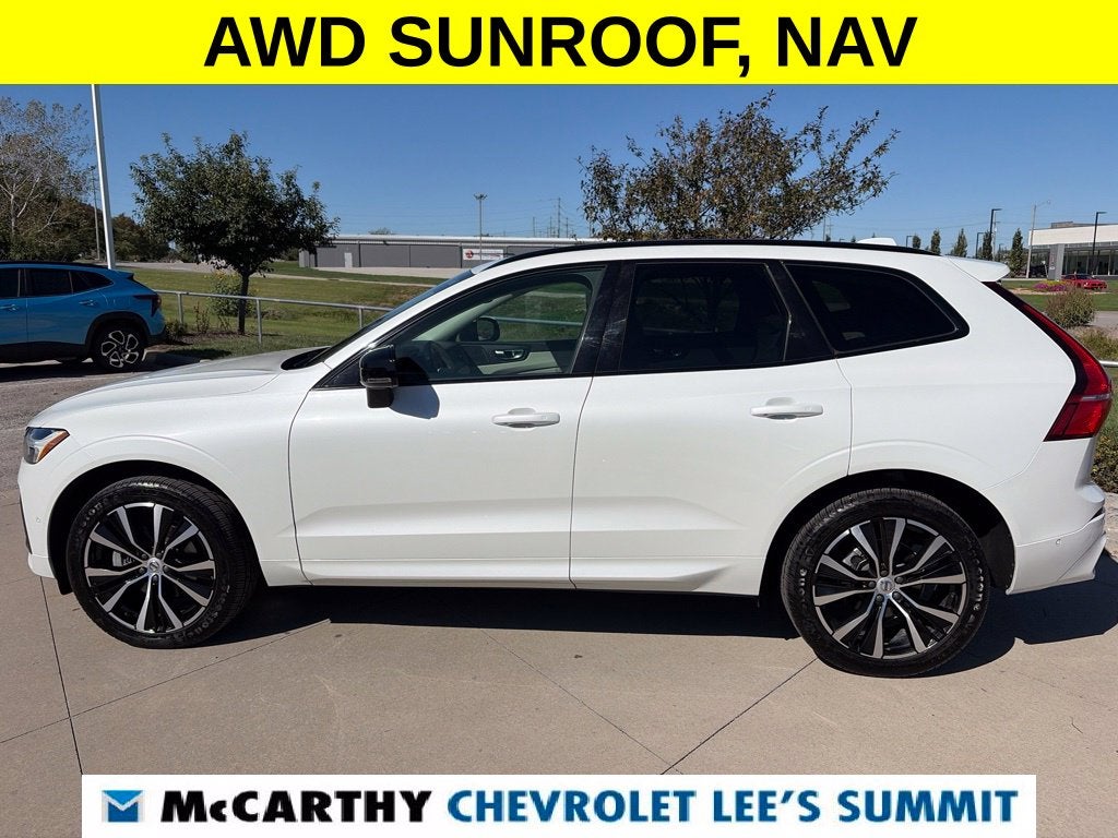 2024 Volvo XC60 B5 Plus Dark Theme