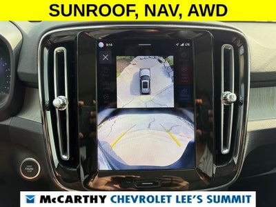 2025 Volvo XC40 B5 Plus Bright Theme