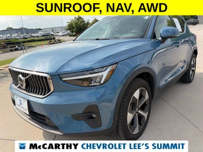 2025 Volvo XC40 B5 Plus Bright Theme