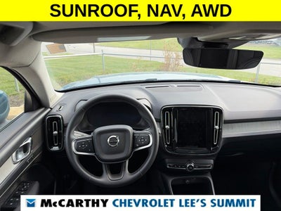 2025 Volvo XC40 B5 Plus Bright Theme