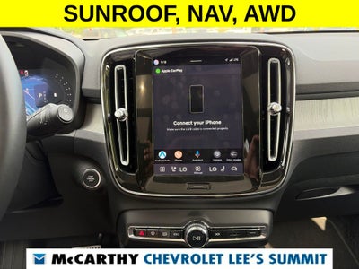 2025 Volvo XC40 B5 Plus Bright Theme