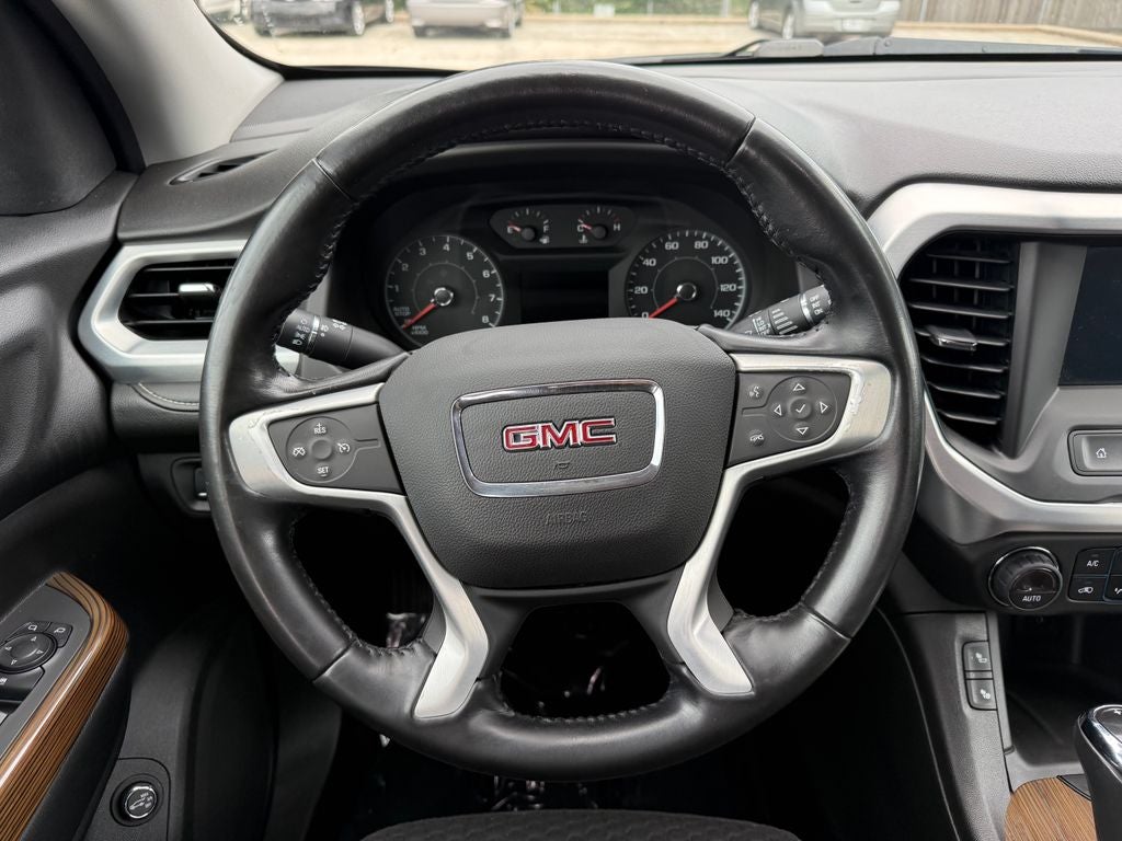 2018 GMC Acadia SLE-2