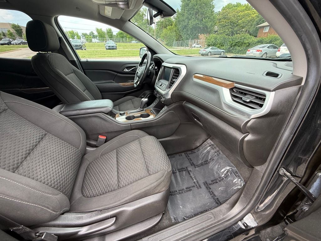 2018 GMC Acadia SLE-2