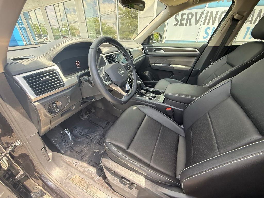 2023 Volkswagen Atlas 2.0T SE w/Technology