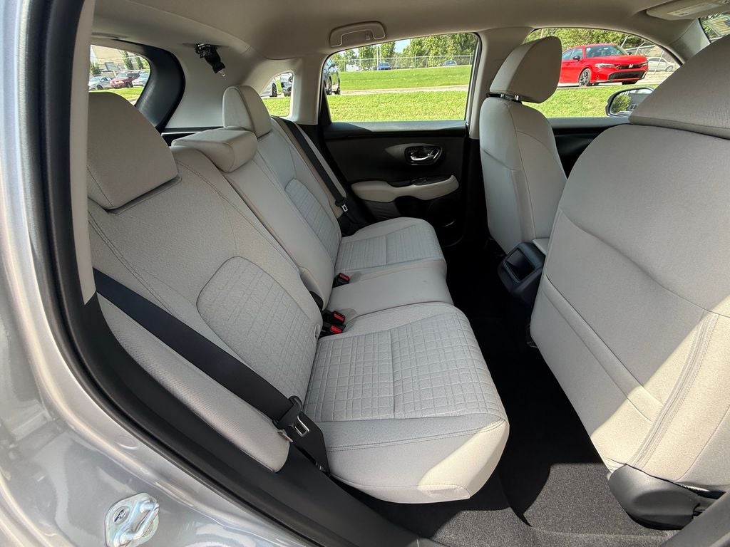 2025 Honda HR-V LX