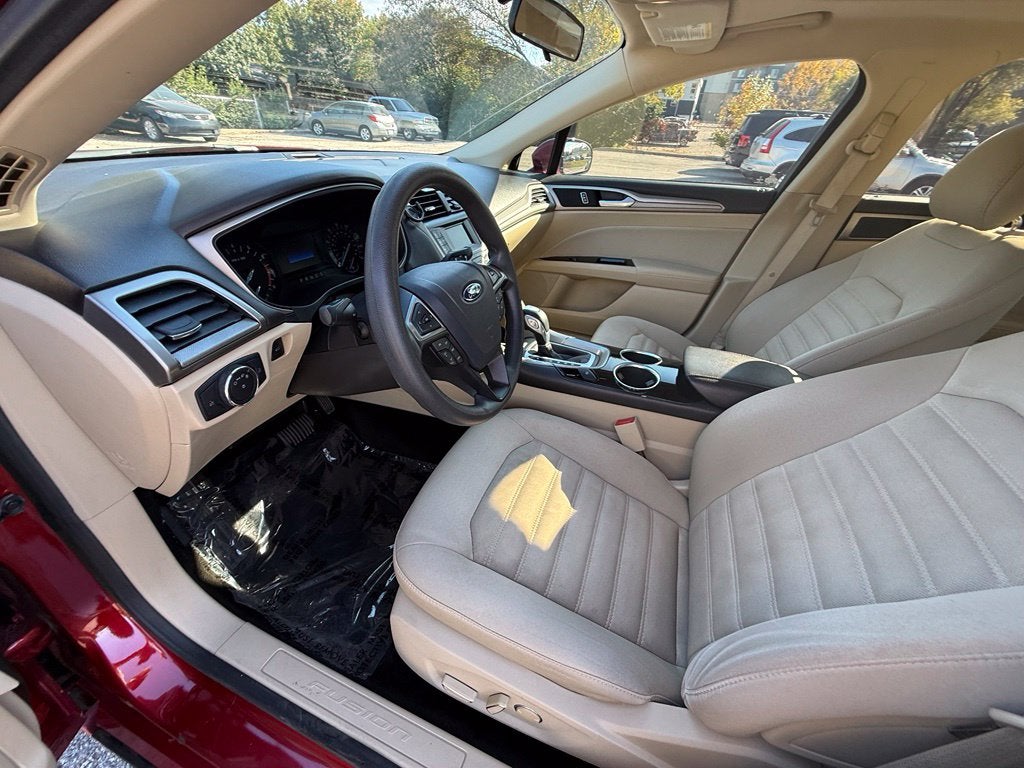 2013 Ford Fusion SE