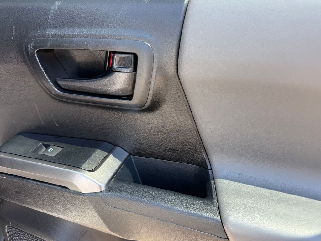 2018 Toyota Tacoma SR5 V6