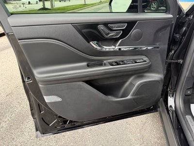 2025 Lincoln Corsair Premiere