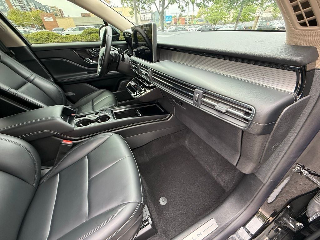 2025 Lincoln Corsair Premiere