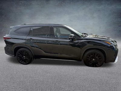 2025 Toyota Highlander XSE