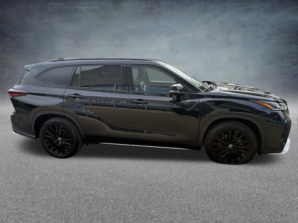 2025 Toyota Highlander XSE