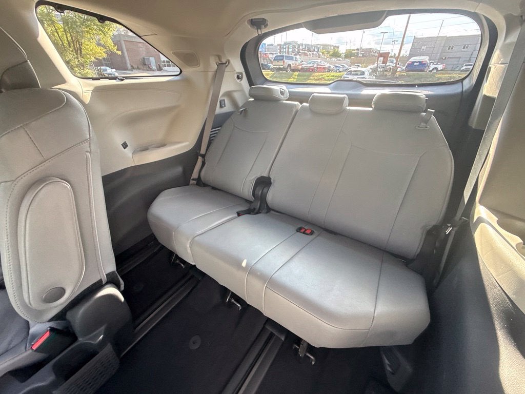 2024 Toyota Sienna Limited 7 Passenger