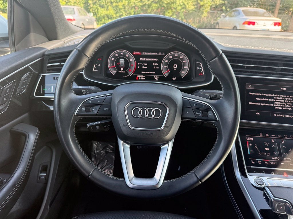 2022 Audi Q8 55 Prestige quattro
