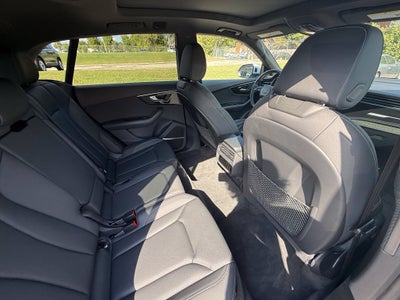 2022 Audi Q8 55 Prestige quattro
