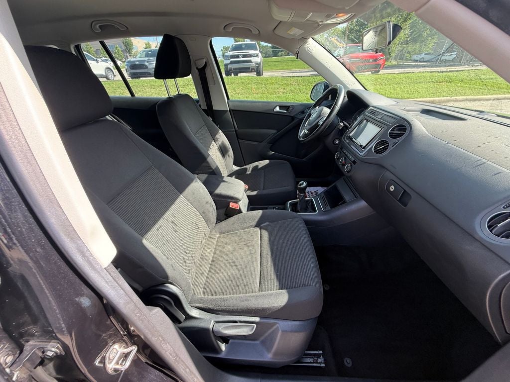 2014 Volkswagen Tiguan S