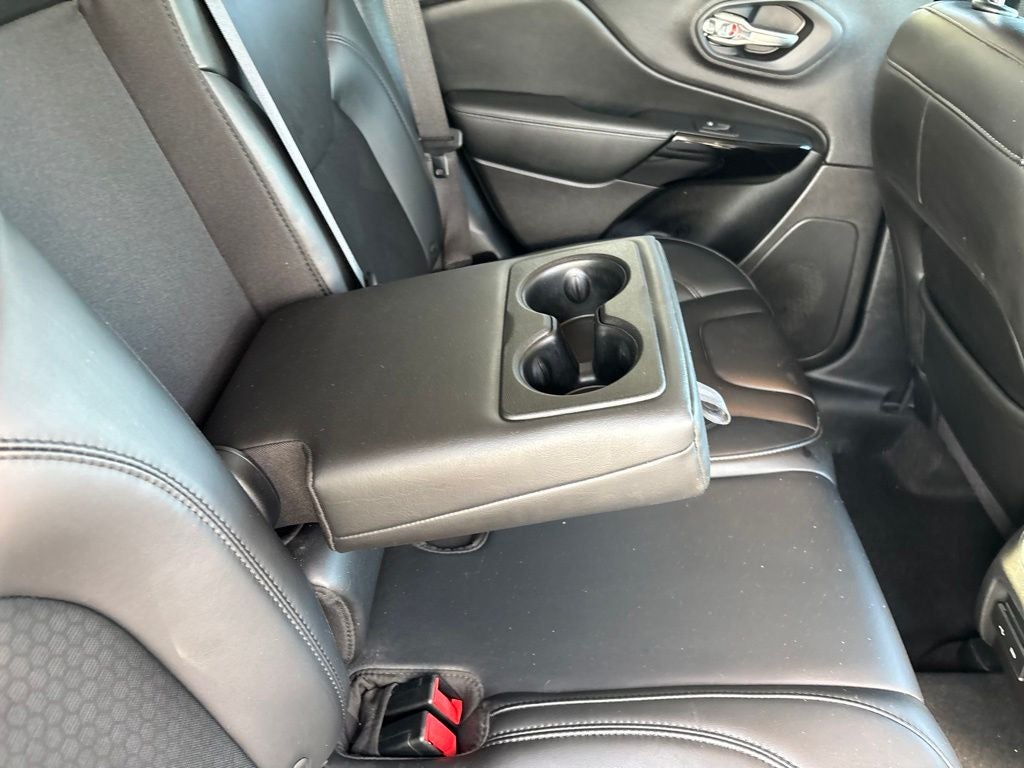 2019 Jeep Cherokee Altitude FWD