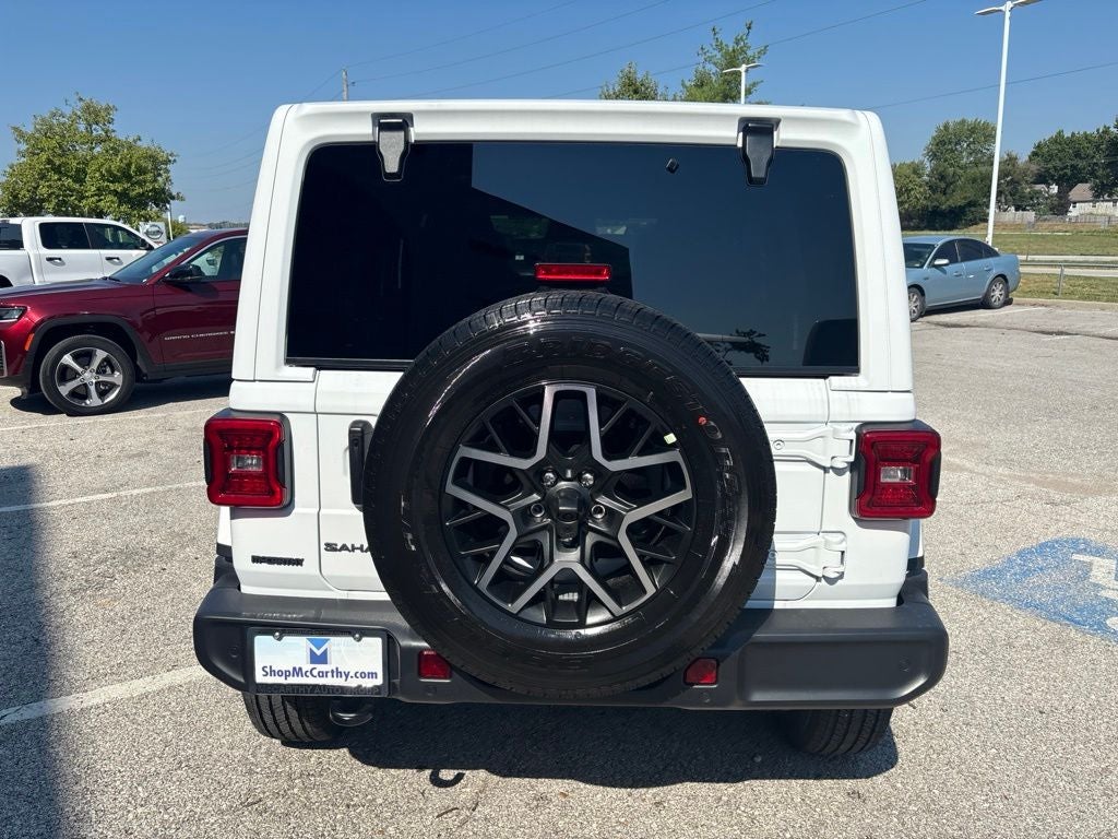 2027 Jeep Wrangler WRANGLER 4-DOOR SAHARA