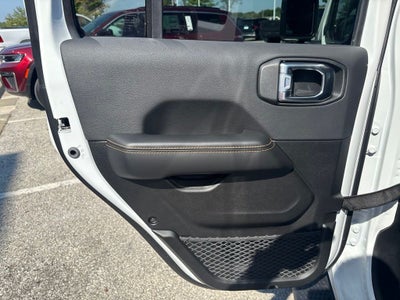 2027 Jeep Wrangler WRANGLER 4-DOOR SAHARA